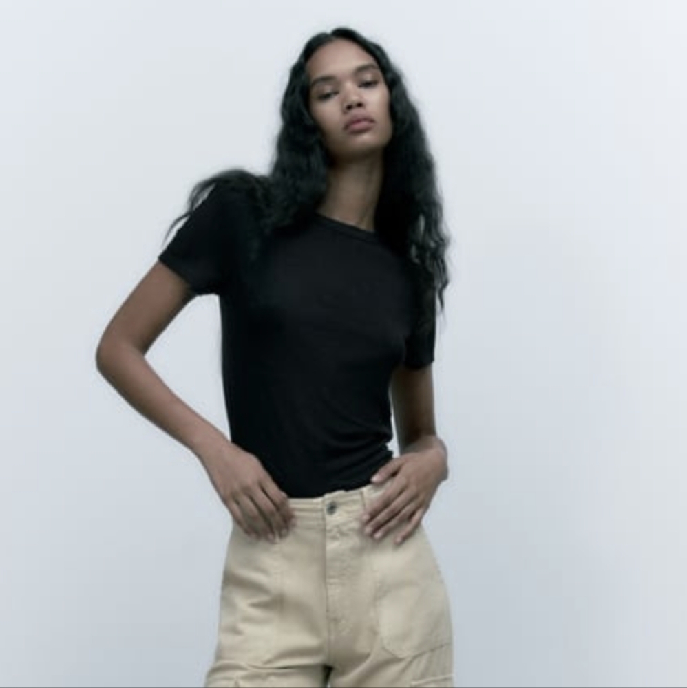 Black T-shirt